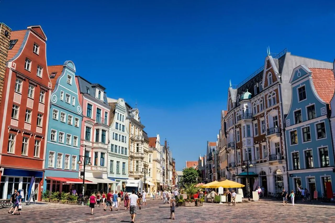 Vieille ville de Rostock, Warnemünde et attractions de la mer Baltique