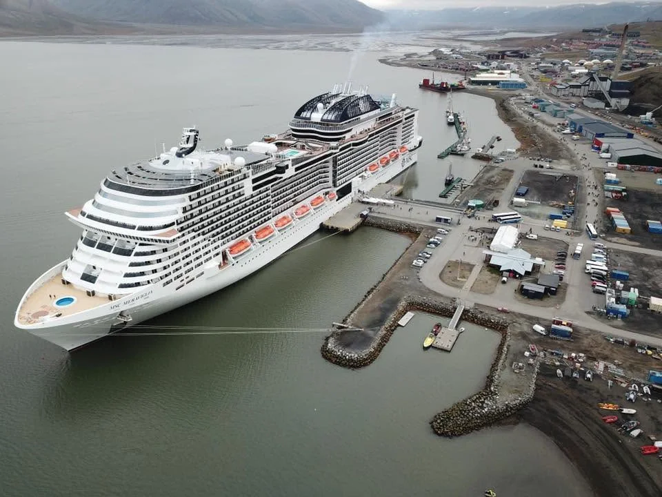 Longyearbyen — port et guide de voyage