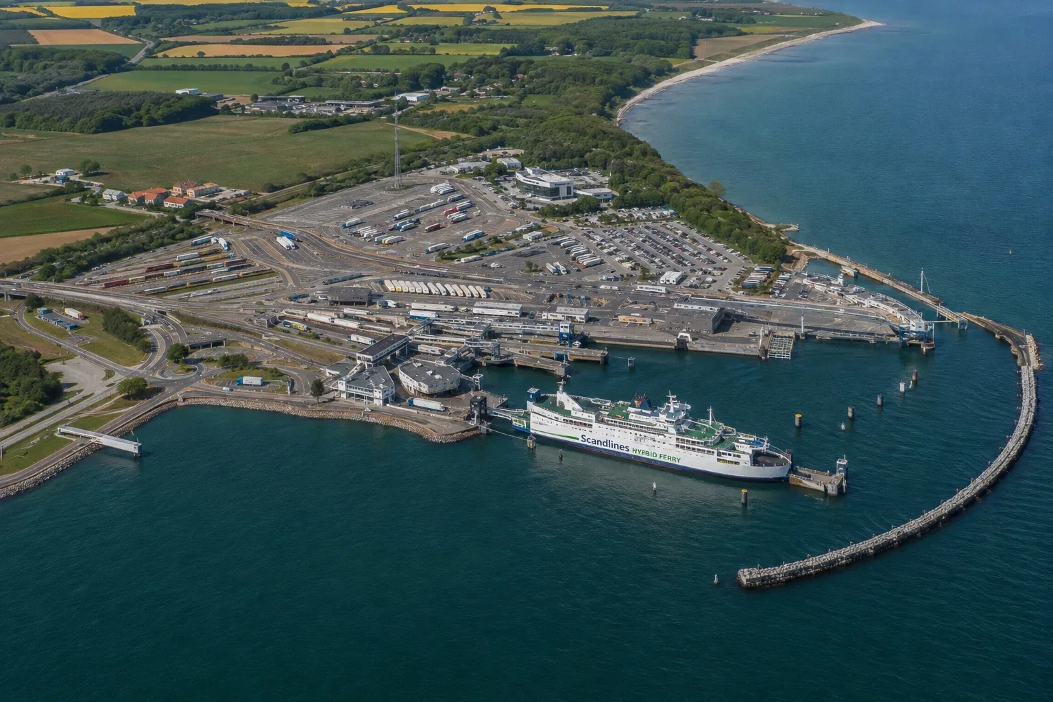 Port de ferry de Puttgarden sur Fehmarn en Allemagne