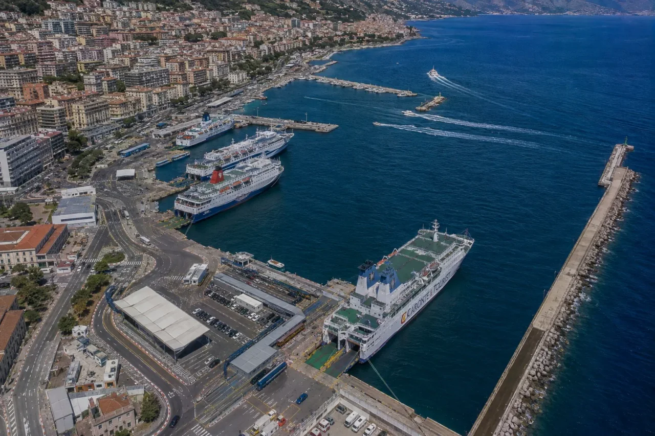 Terminal de ferry de Reggio de Calabre