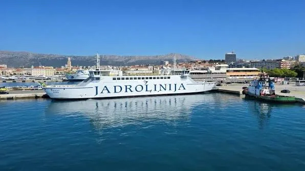 Port de ferry de Stari Grad
