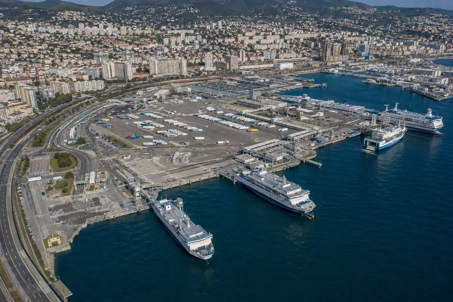 Port ferry de Toulon