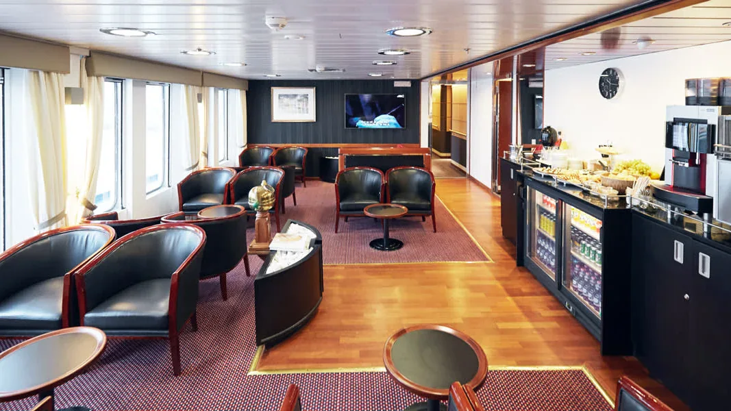Commodore Lounge à bord d'un ferry DFDS