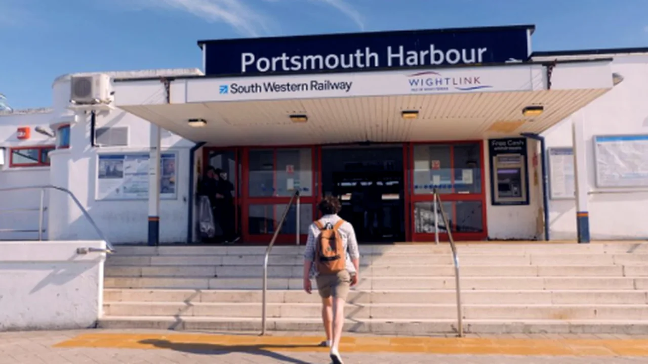 Terminal FastCat de Wightlink dans le port de Portsmouth