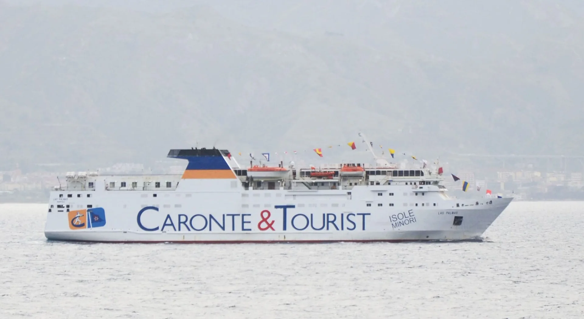 Caronte & Tourist Isole Minori – Ferry à passagers Siremar