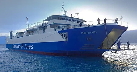 Service de ferry Ionion P. Lines Ionion Pelagos