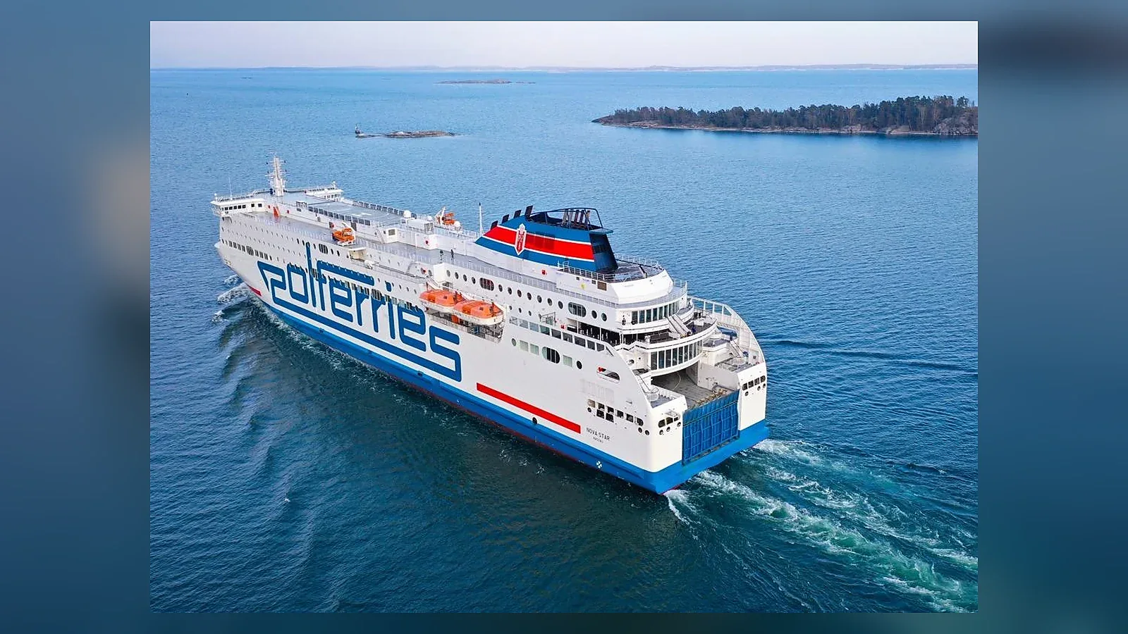Ferry pour passagers et voitures Polferries