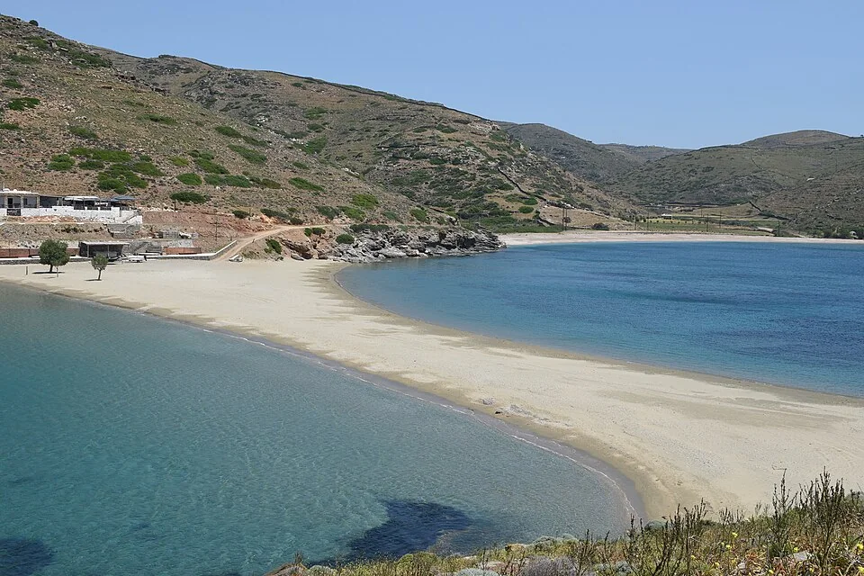 Zone côtière et portuaire de Kythnos